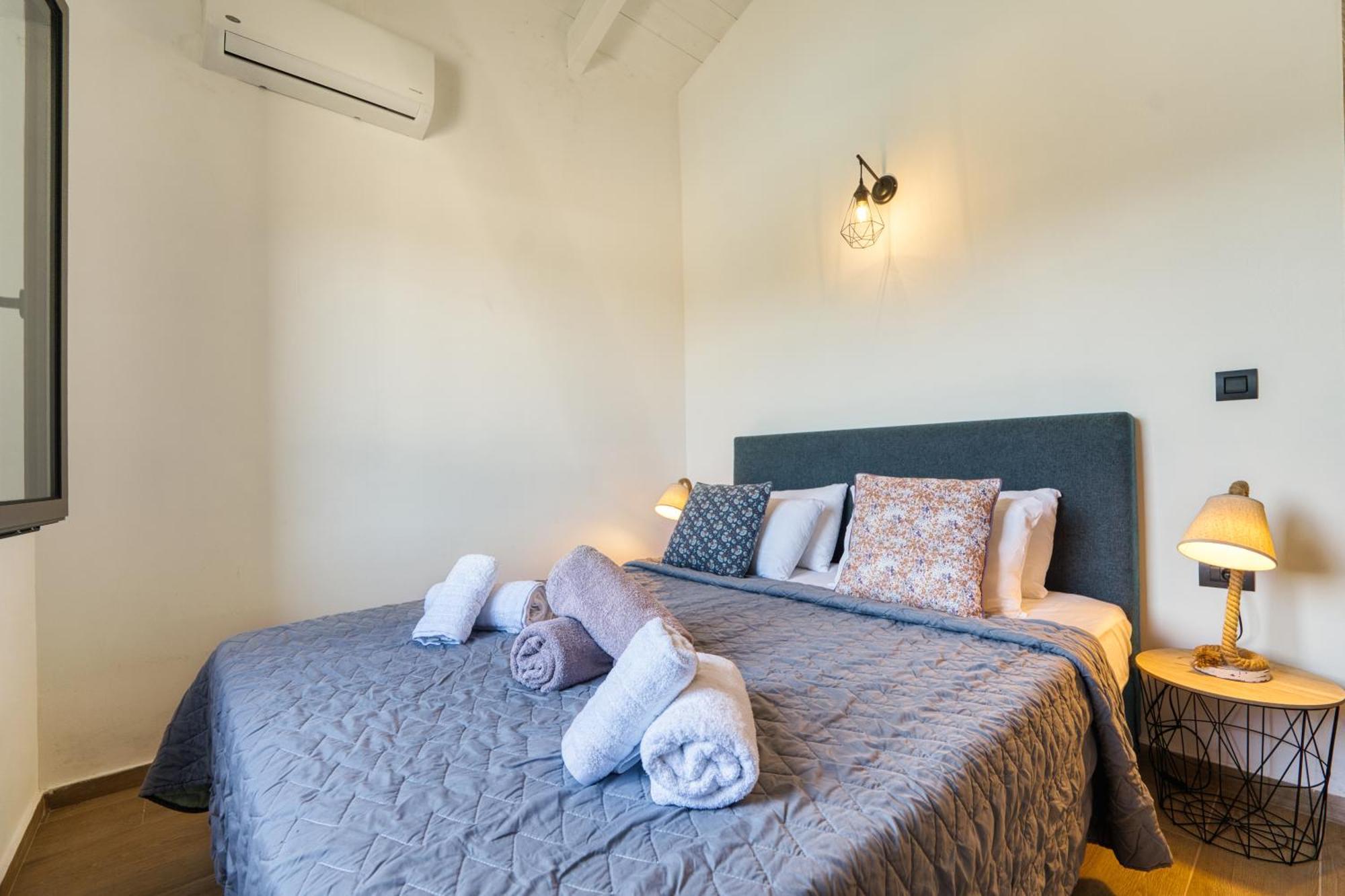 Astarte Villas - Astra Private Villas With Pool Vasilikí 外观 照片