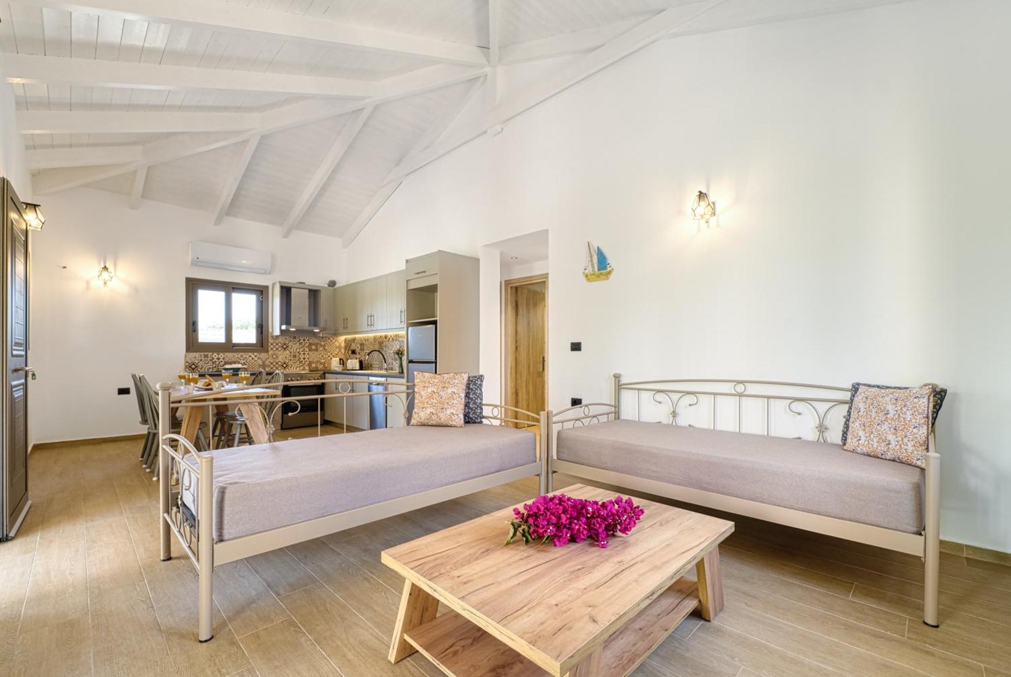 Astarte Villas - Astra Private Villas With Pool Vasilikí 外观 照片