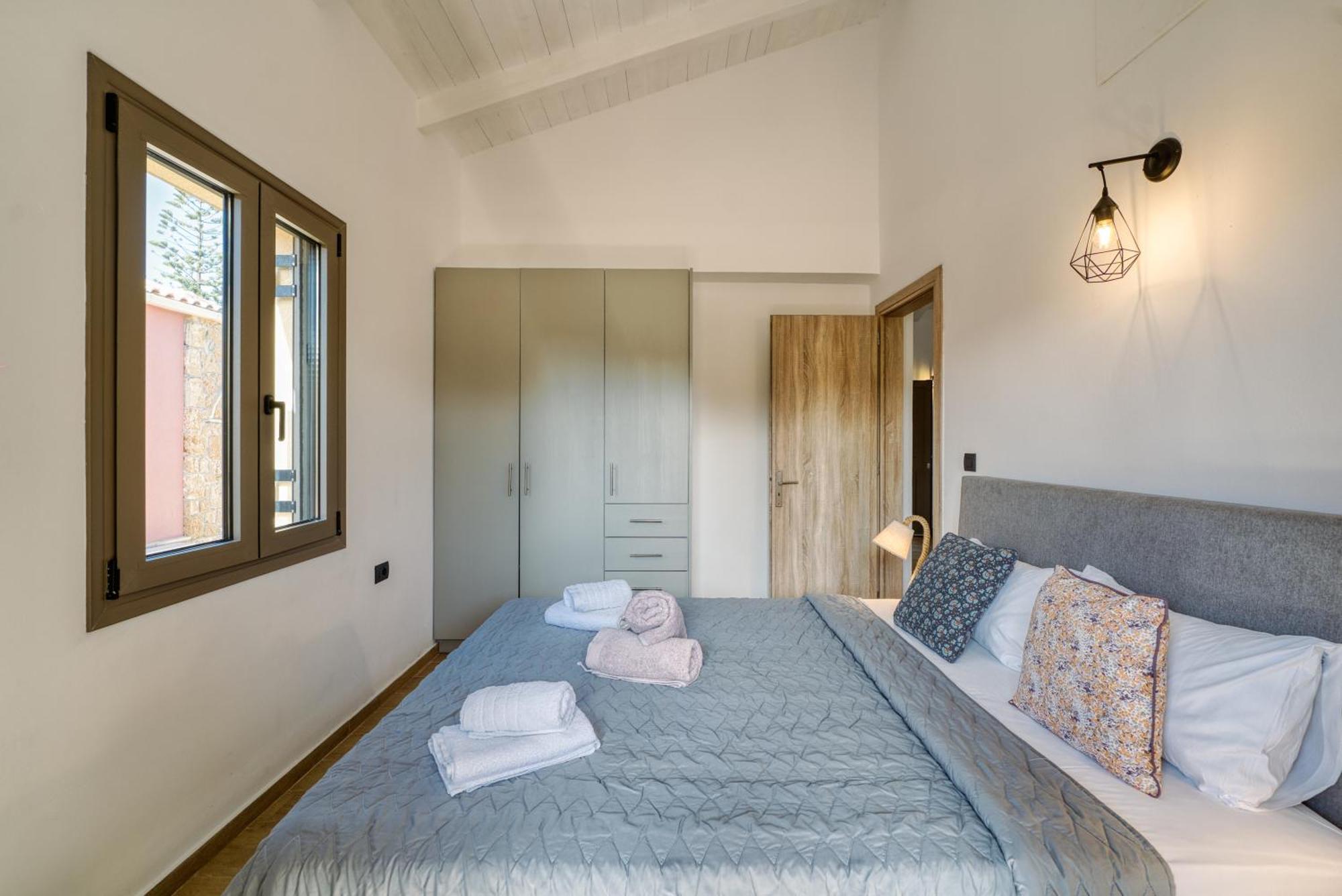 Astarte Villas - Astra Private Villas With Pool Vasilikí 外观 照片