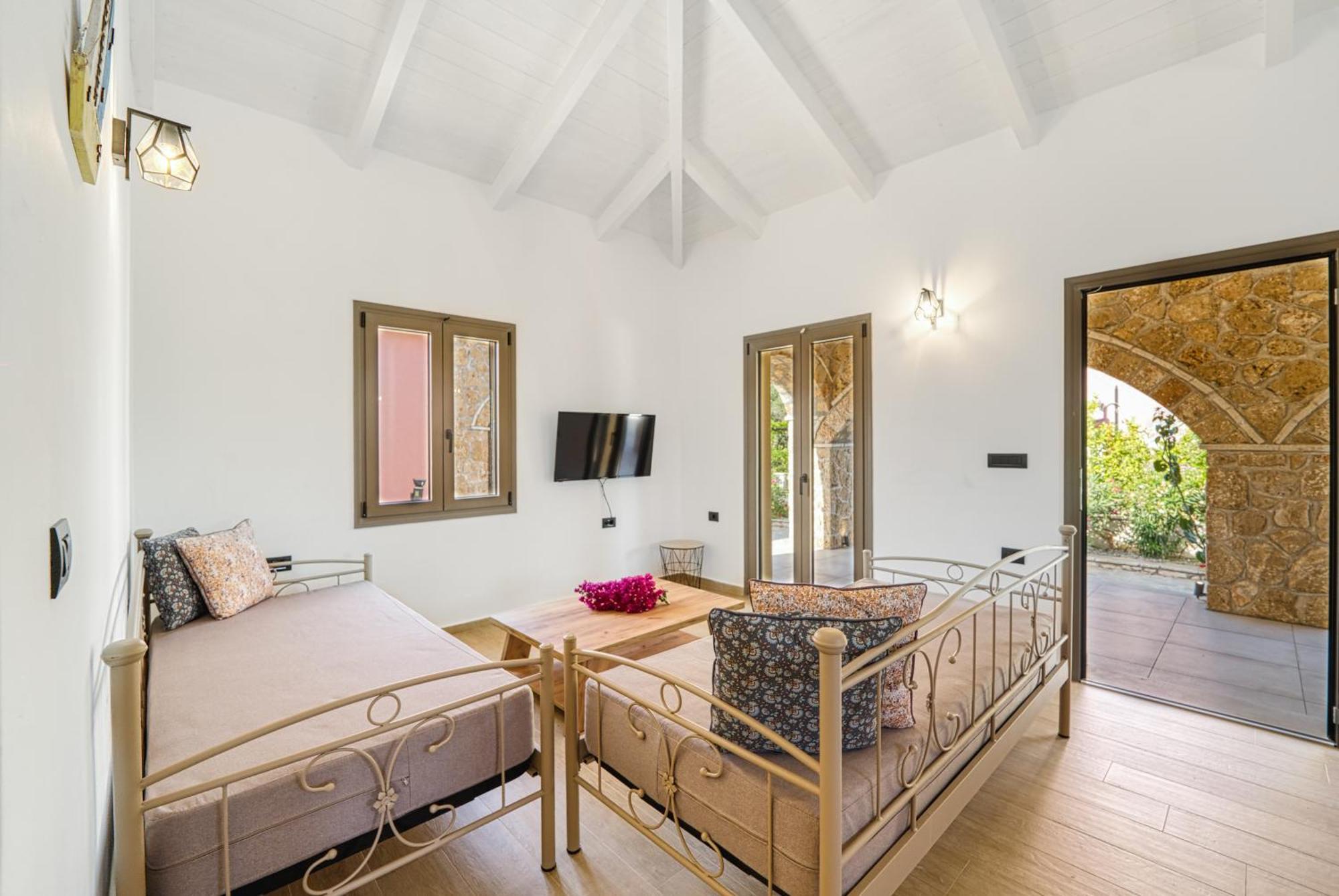 Astarte Villas - Astra Private Villas With Pool Vasilikí 外观 照片