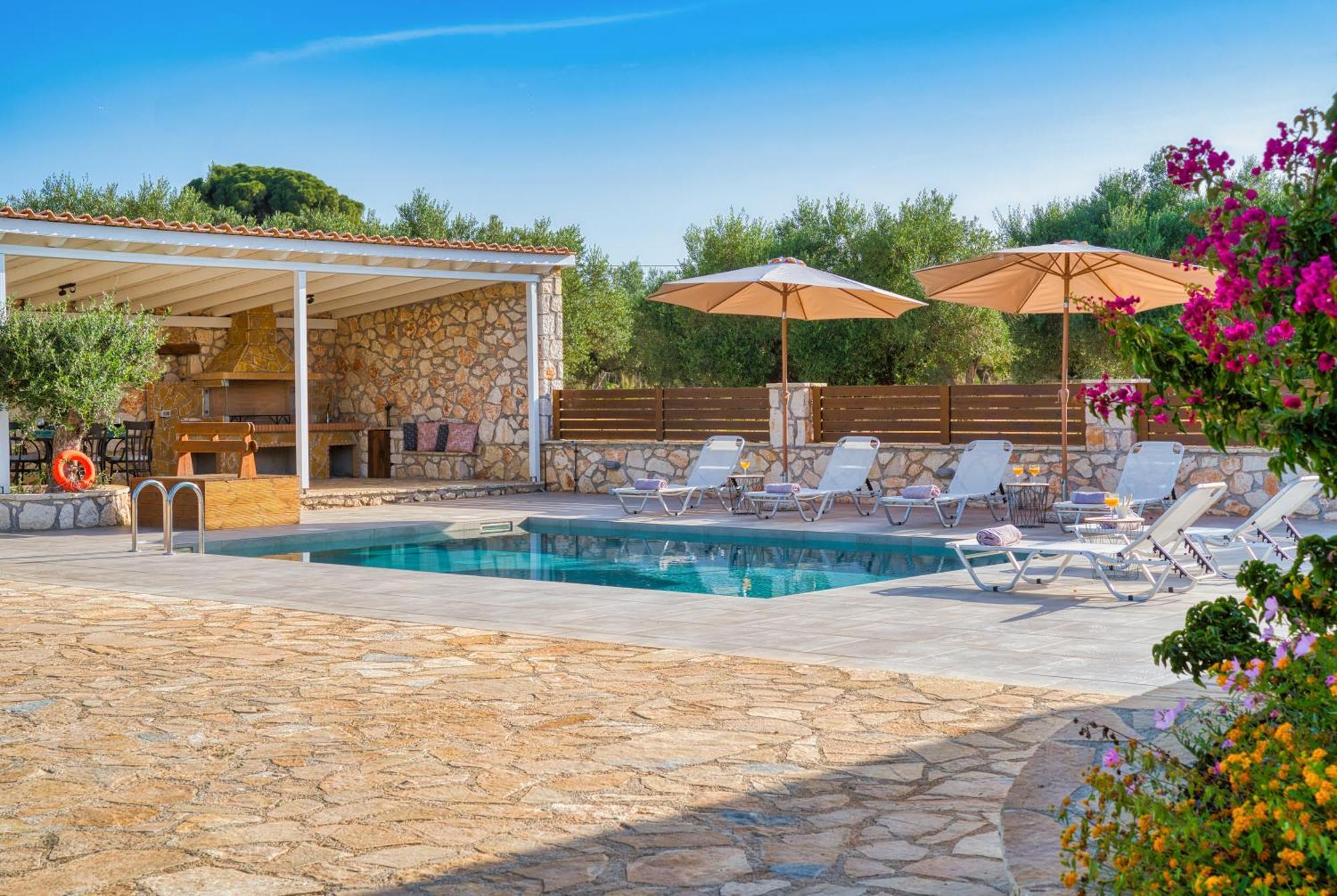 Astarte Villas - Astra Private Villas With Pool Vasilikí 外观 照片